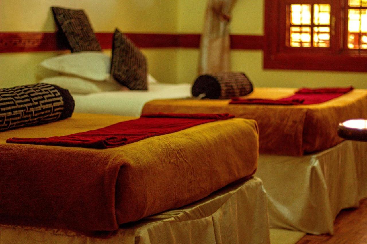 Hotel The Charity International